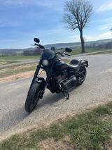 Harley-Davidson FXLRS Low Rider S -Dezenter Umbau-
