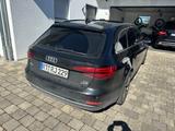 Audi A4 3.0 TDI tiptronic quattro sport Avant sport - mit Diesel-Antrieb: Schwarz, Alcantara, Sportfahrwerk
