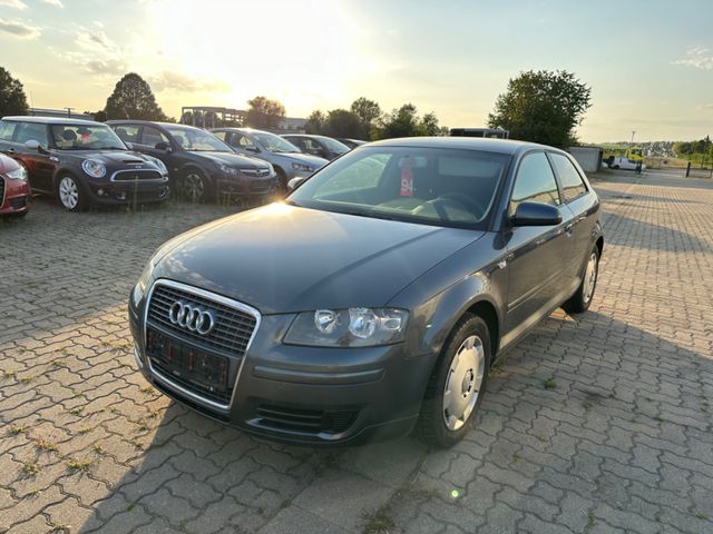 Audi A3 1.6 Attraction