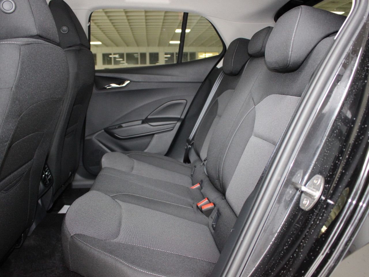 Fahrzeugabbildung SKODA Fabia 1.0 TSI Selection DSG/CAM/PDC/WINTER