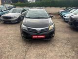 Toyota Avensis Kombi Life*Klimaau*EU5*AHK*Kamera - Toyota Avensis: Schwarz