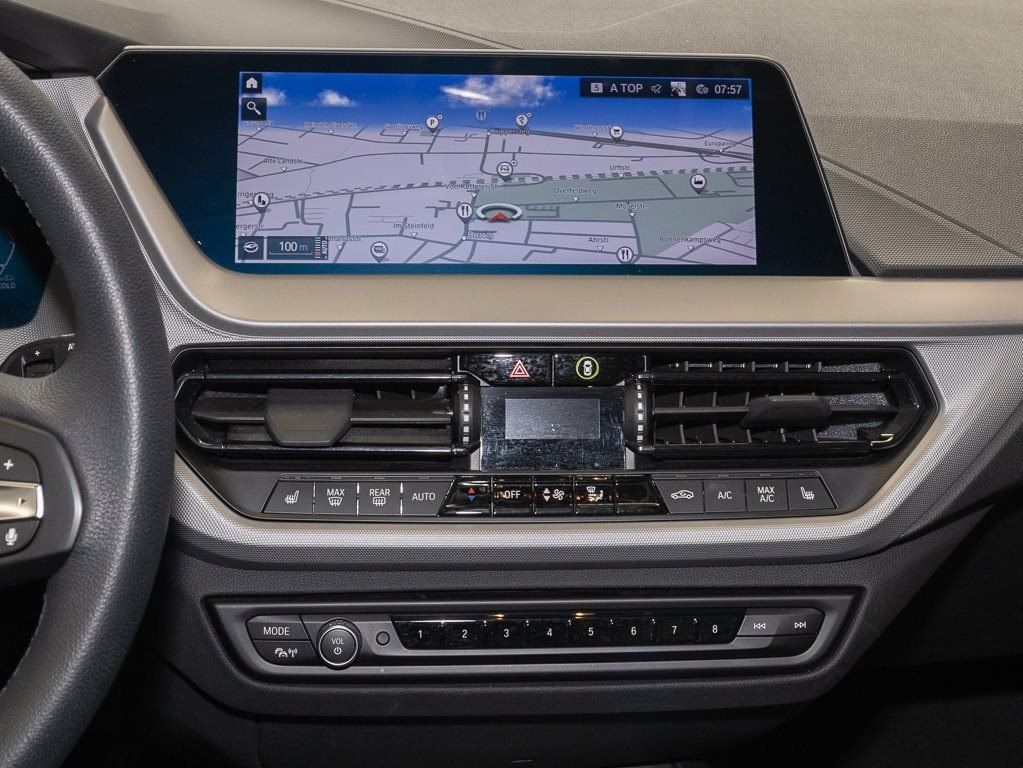BMW 118 - Bild 7