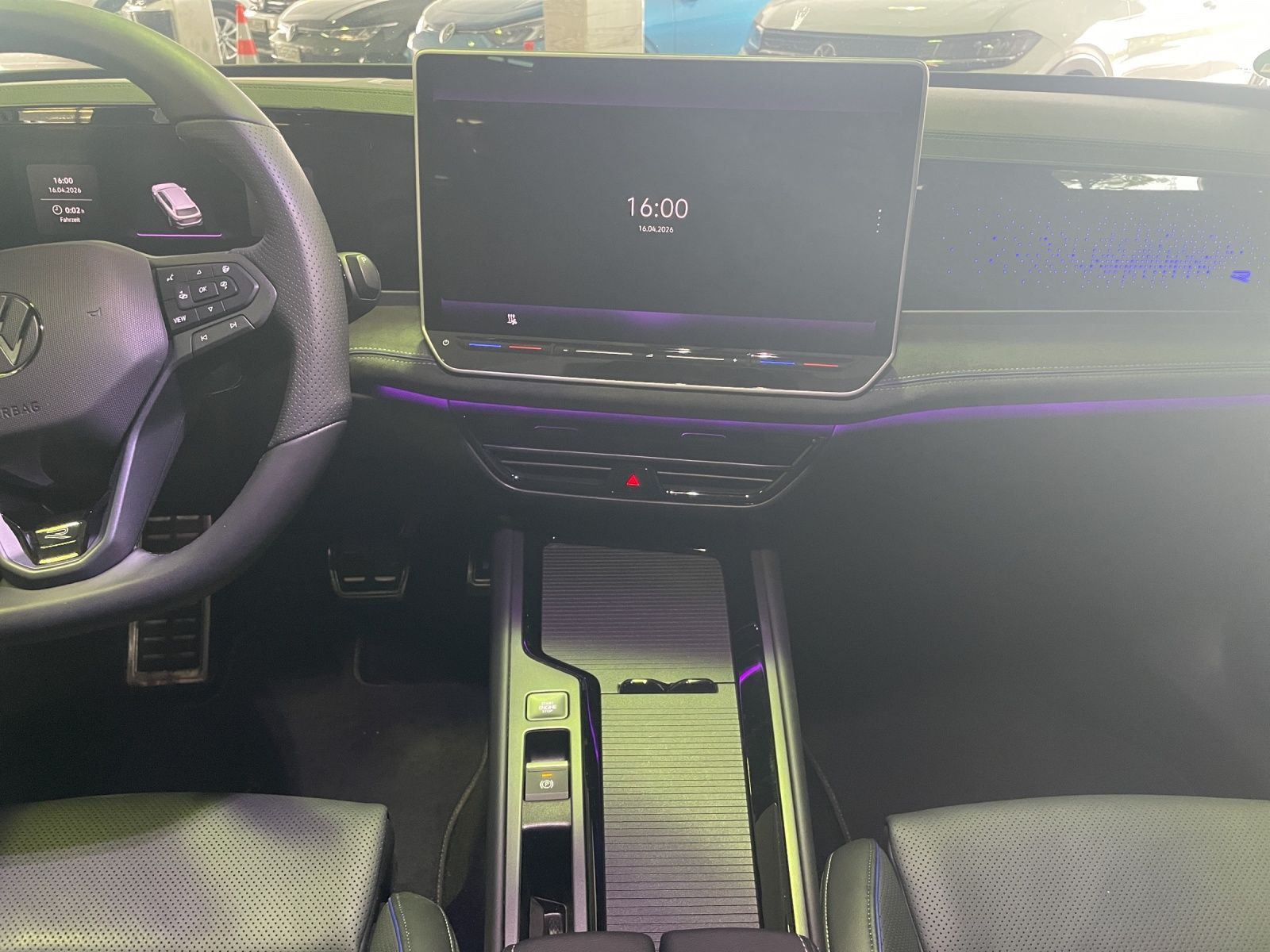Volkswagen Passat R-Line 2,0 l TSI OPF 4MOTION 195 kW 265 foto 7