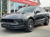 Porsche Macan Basis AHK Panorama Kamera Luftfederung Nav