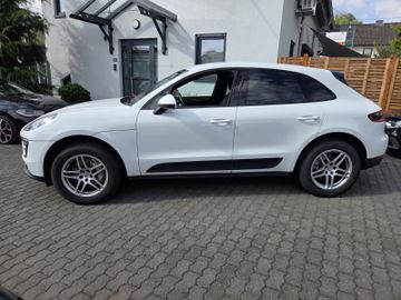 Porsche Macan - 4