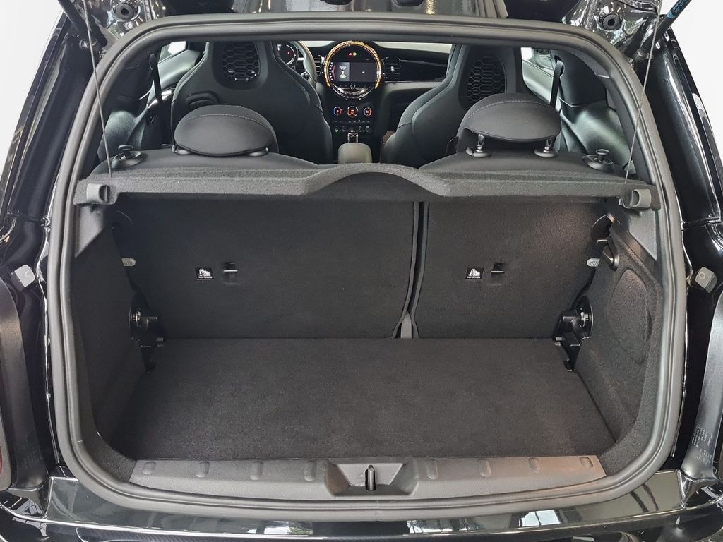 Mini Cooper Hatch DAB LED RFK Navi Komfortzg. Shz. uv