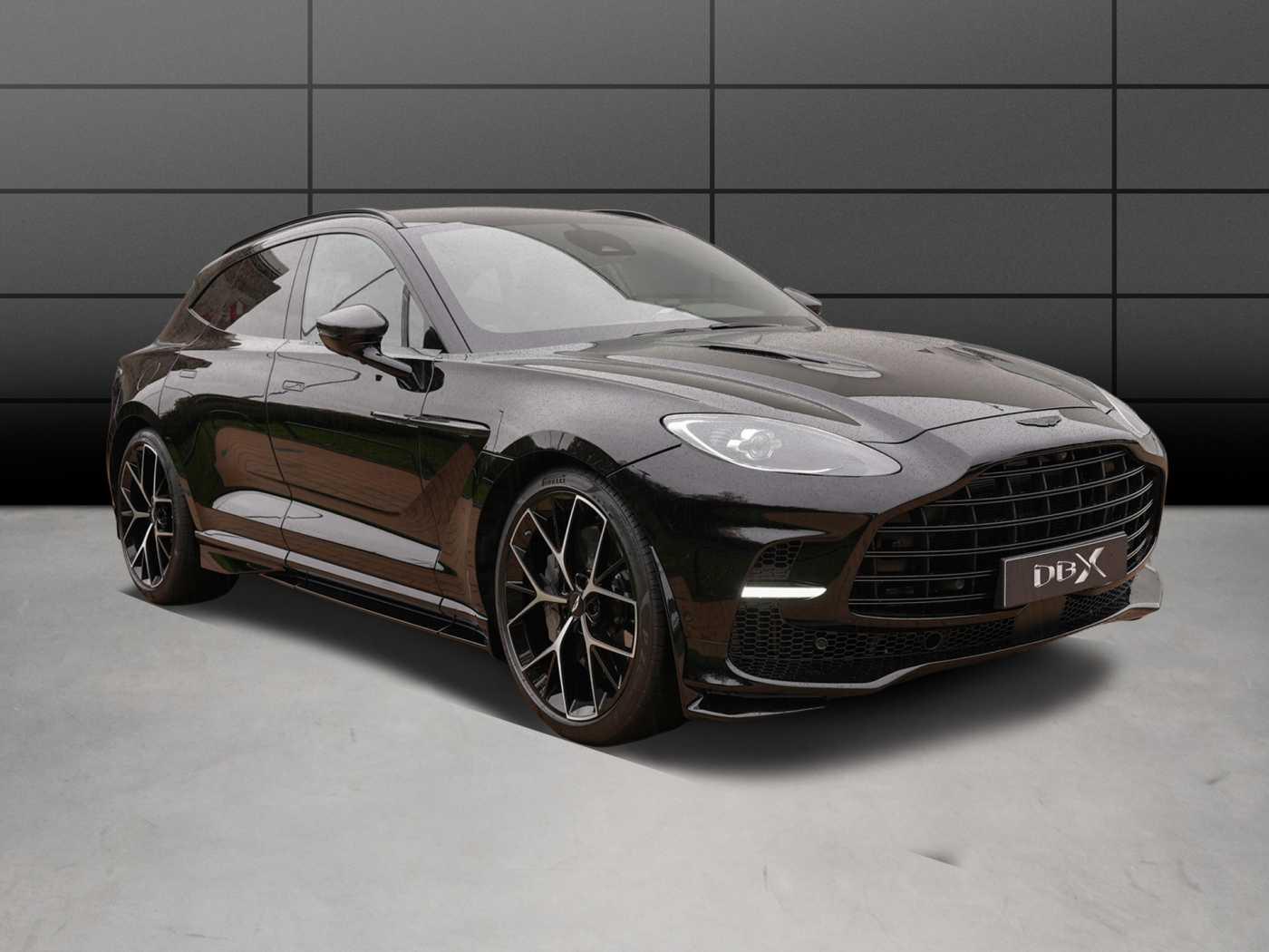 Aston Martin DBX707 MJ 25