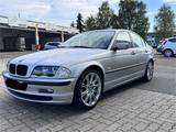 BMW 330d  - top Ausstattung gepflegt &tech... - BMW 330 aus 2000: 330d