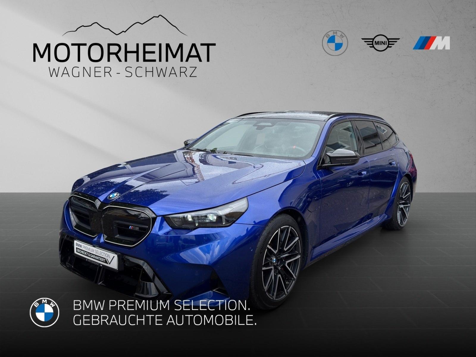 BMW M5 Touring Carbon B&W 360° AHK Service Incl.