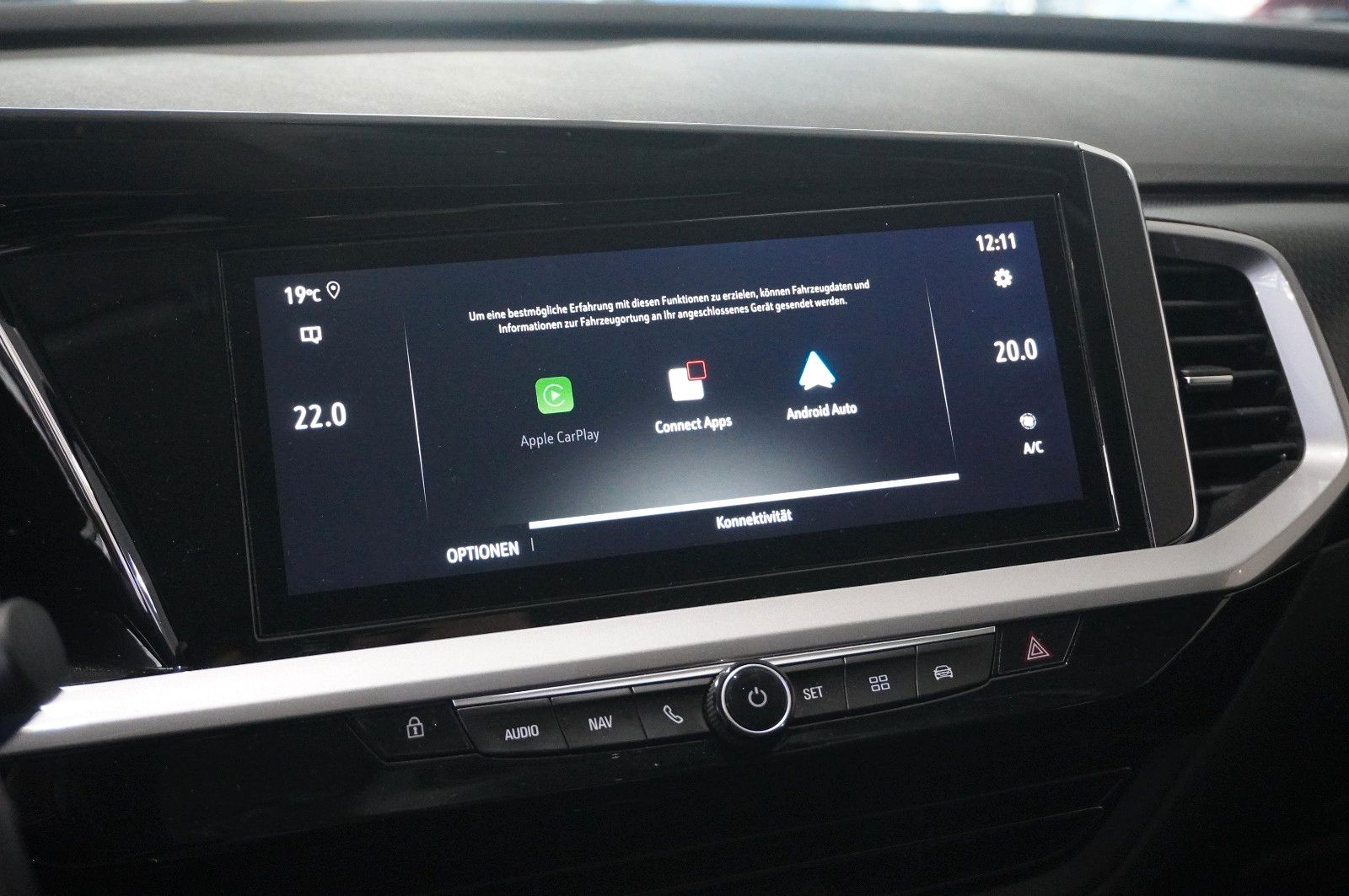 Fahrzeugabbildung Opel Grandland (X) 1.2T GS LINE NAVI/LED/KAMERA/DAB+