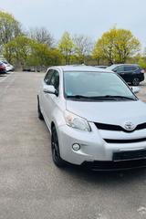 Toyota Urbane Cruiser 1.33 4x2 Town PLUS: ... - gebrauchte Toyota Urban Cruiser aus dem Jahr 2009
