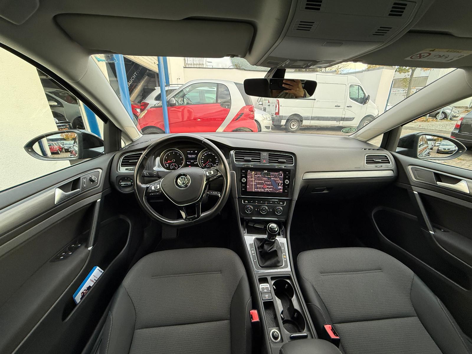 Volkswagen Golf VII Lim. Comfortline BMT/Start-Stopp AHK