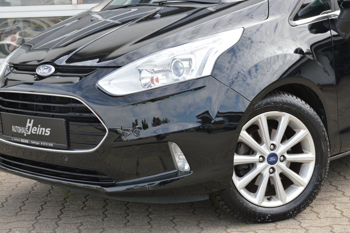 Fahrzeugabbildung Ford B-MAX   Titanium Navi Wintepaket Alu