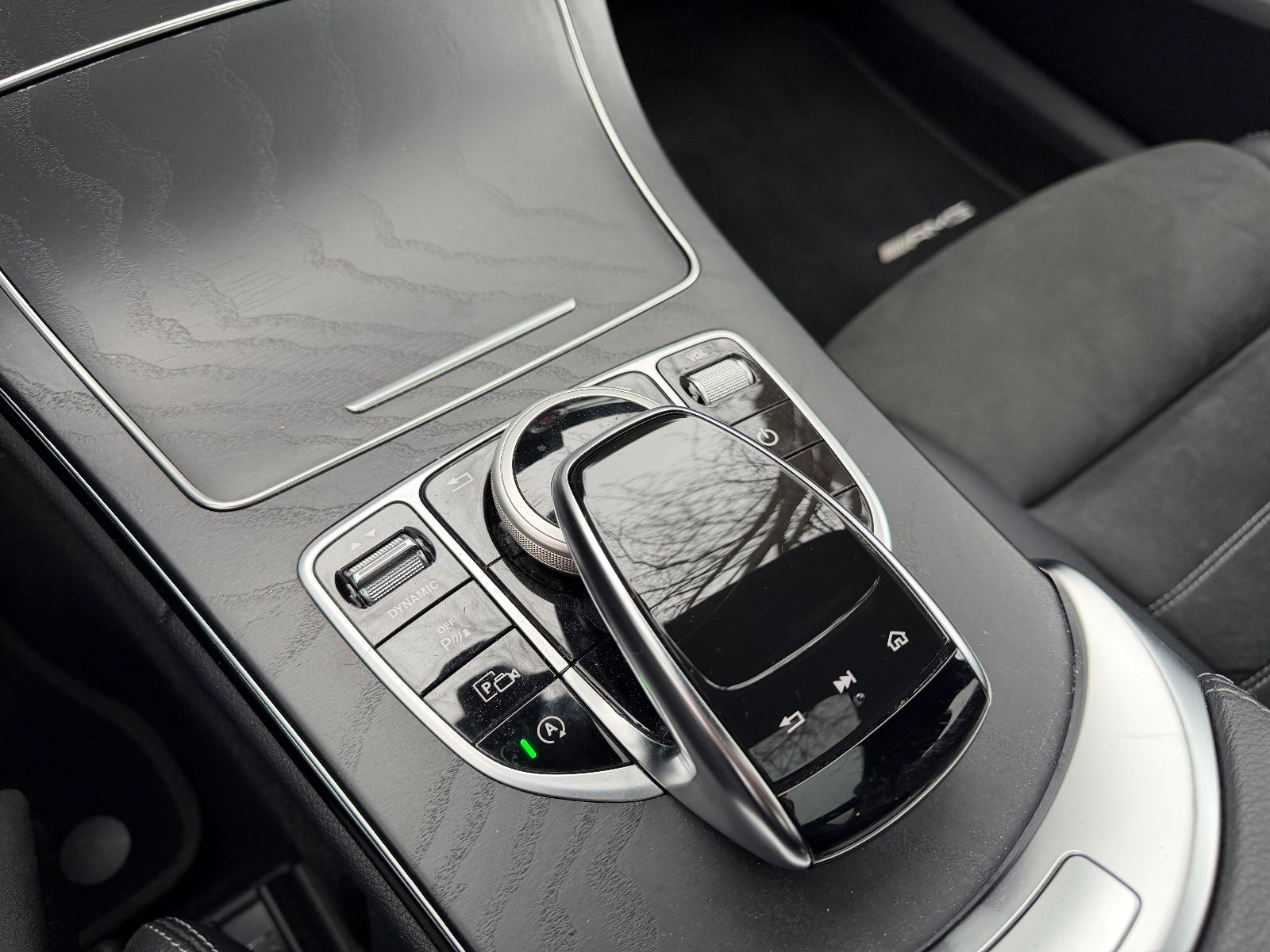 Fahrzeugabbildung Mercedes-Benz C 220 AMG*PANO*BURMESTER*360°KAM*MEMO*ACC*LED*