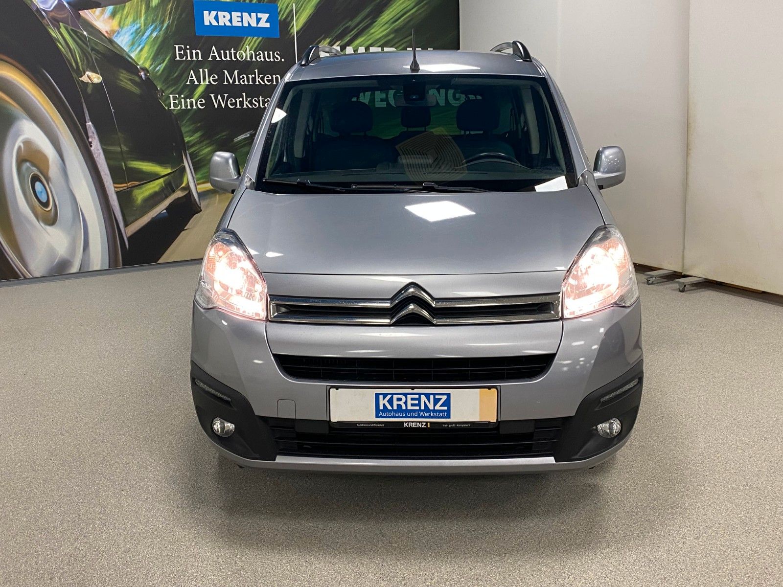 Fahrzeugabbildung Citroën Berlingo BlueHDi 120 S+S Multispace Selection+++