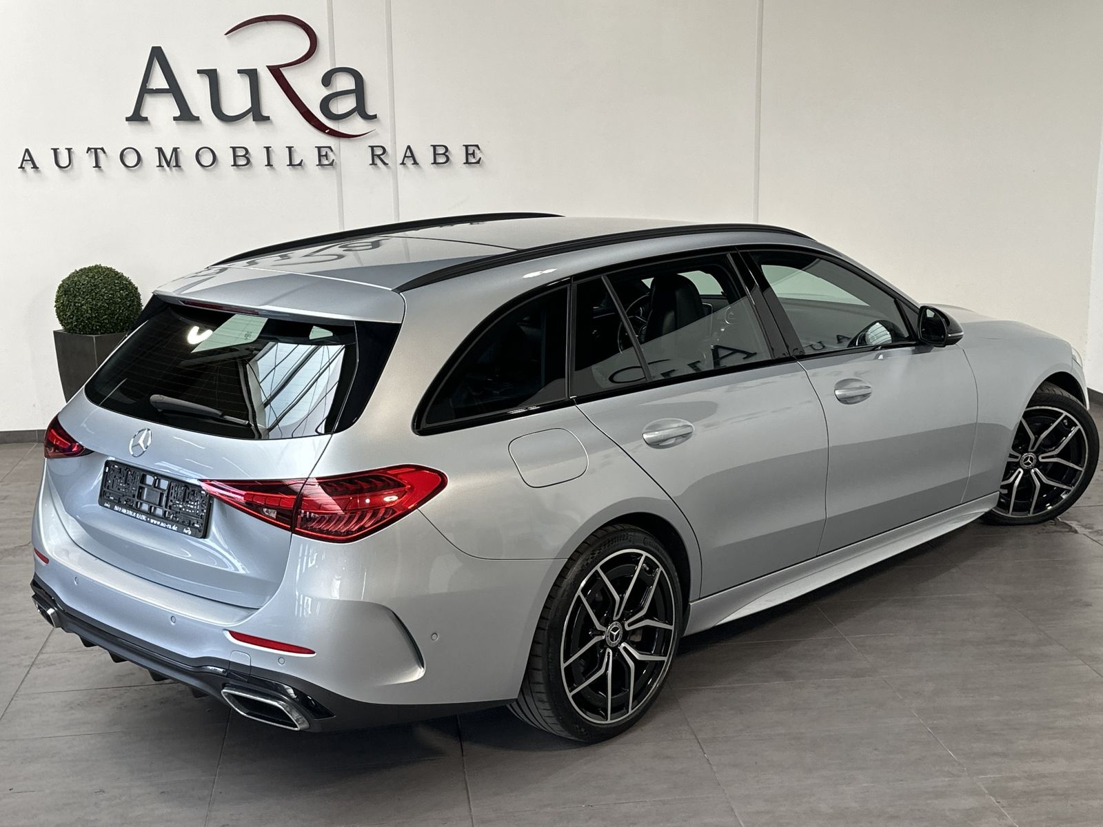 Fahrzeugabbildung Mercedes-Benz C 220d T 4Matic AMG Line NAV+LED+ACC+STHZ+19ZOLL