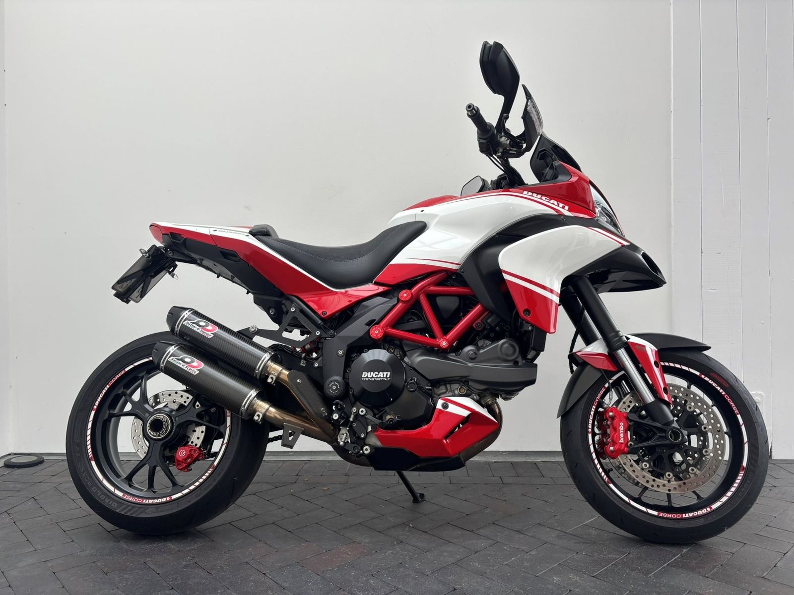 Ducati Multistrada 1200 Pikes Peak Rechtsschaltung