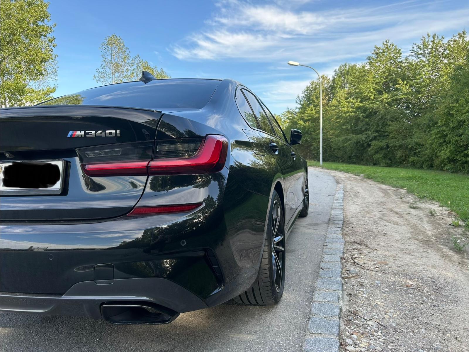BMW DE Fahrzeug, M340i xDrive Automatic -