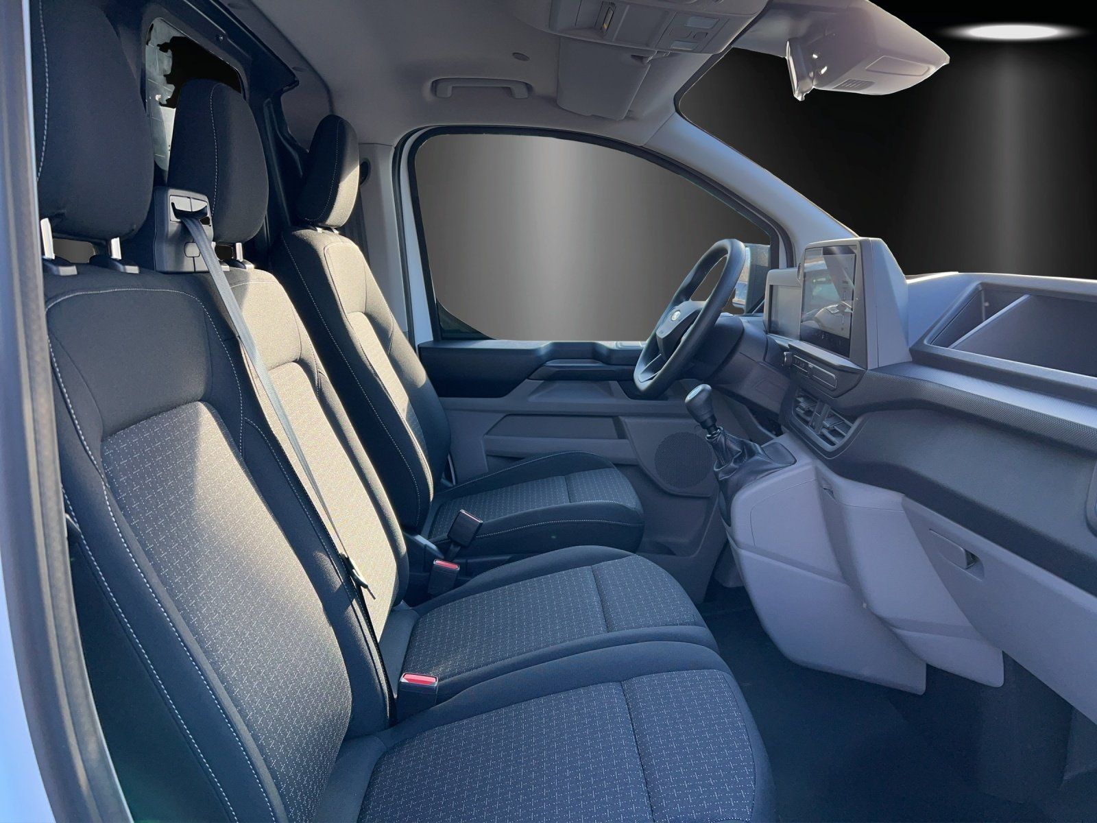 Fahrzeugabbildung Ford Transit Custom Kasten 280 L1 FWD LED Klima PDC