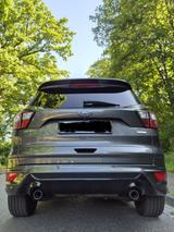 Ford Kuga 1,5 EcoBoost 4x4 129kW ST-Line Automat ... - Ford Kuga von privat