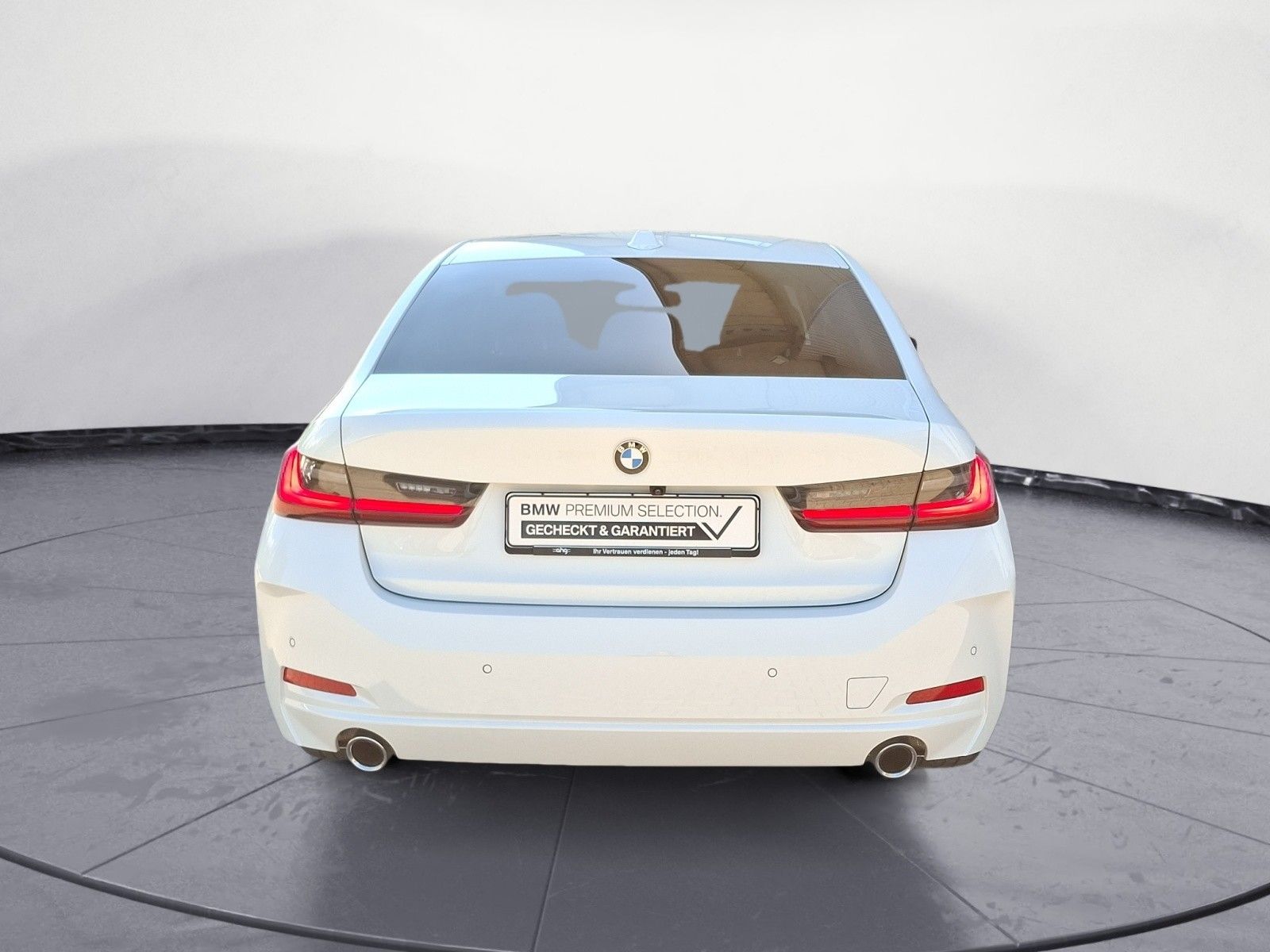 BMW 318d Automatik Innovationsp. Klimaaut. Glasdach foto 5