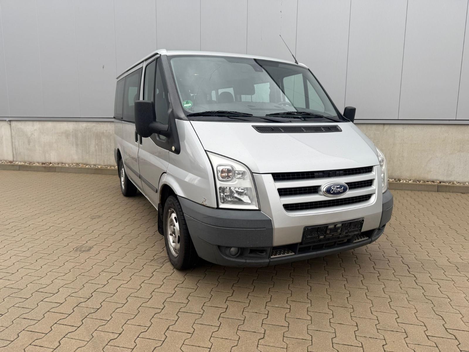 Ford Transit FT 300 K Trend 9-Sitzer