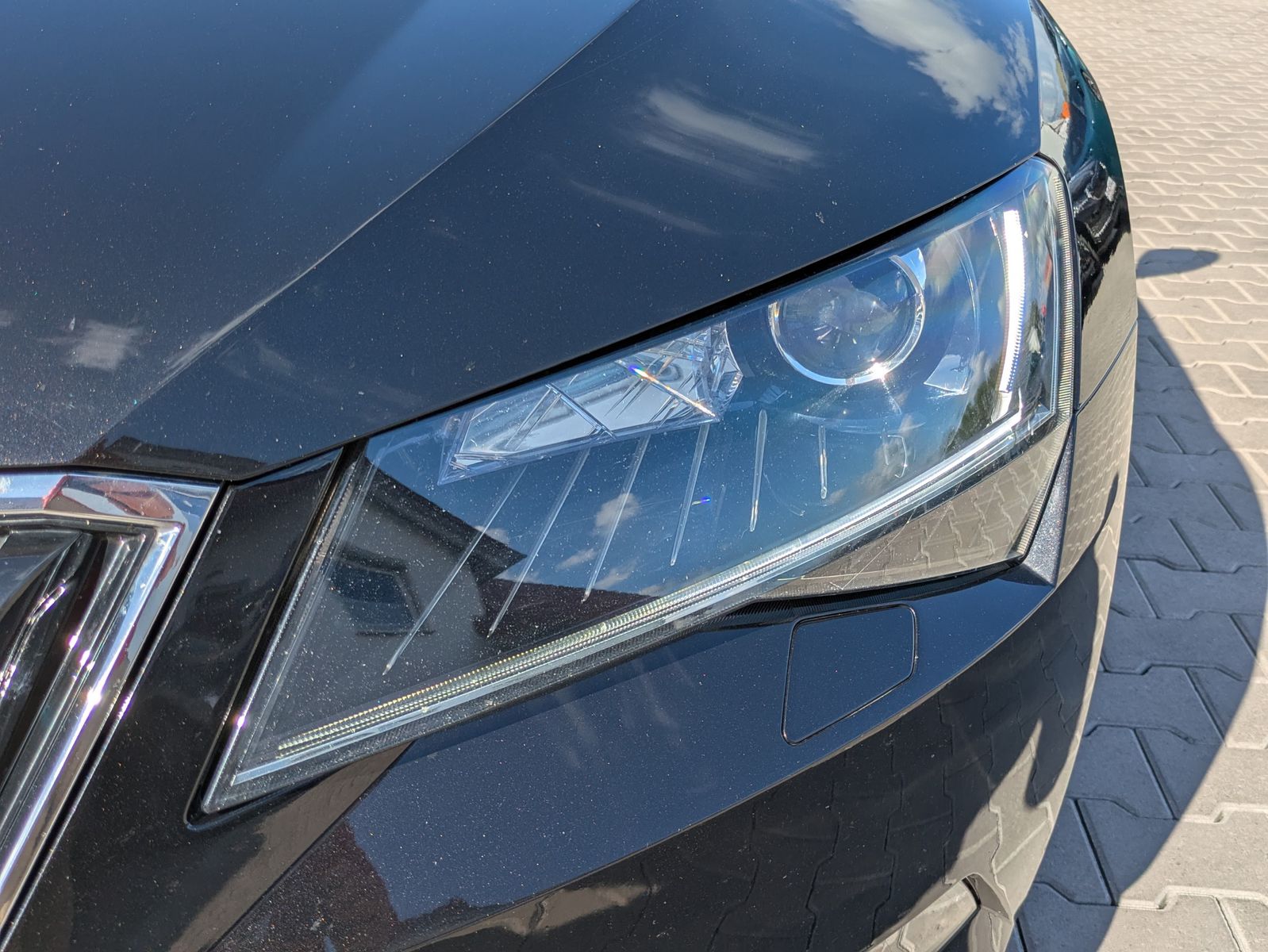 Fahrzeugabbildung SKODA Superb 2.0 TDI Style PANO*AHK*ACC*MEMORY*BIXENON