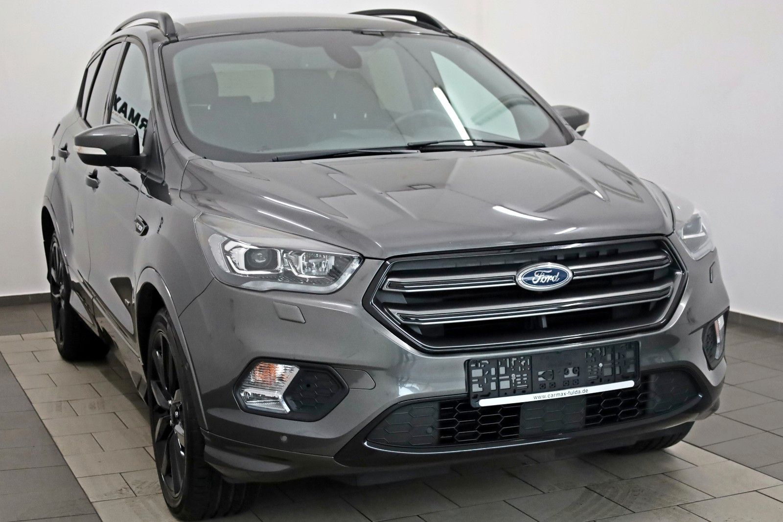 Fahrzeugabbildung Ford Kuga ST-Line 4X4, T.Leder,Navi,Kamera, AHK,SR+WR