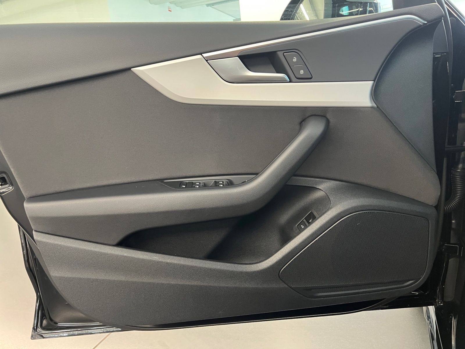 Audi A4 - Bild 7