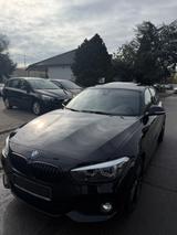 BMW 118  i Edition M Sport Shadow, Navi professional - BMW 118: Schiebedach