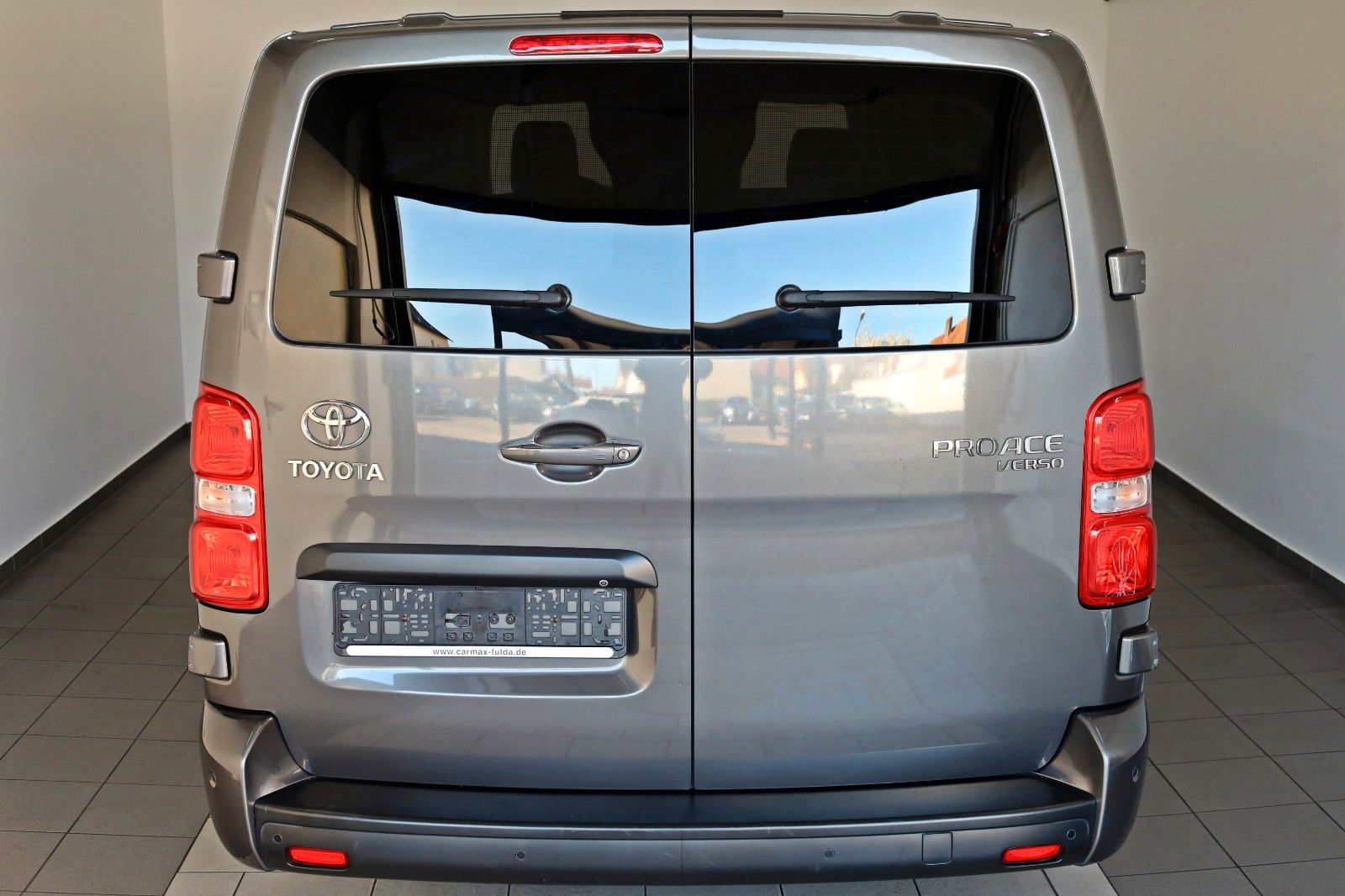 Fahrzeugabbildung Toyota Proace Verso Shuttle L2 Comfort 9 Si.,Leder,Navi