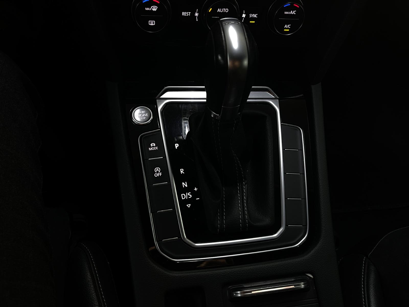 Volkswagen Arteon R-Line/RÜ-KAM/AHK/MASSAGE
