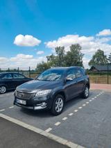 Toyota RAV 4 2,2-l-D-4D 4x4 Life Life - gebrauchte Toyota RAV 4 aus dem Jahr 2010