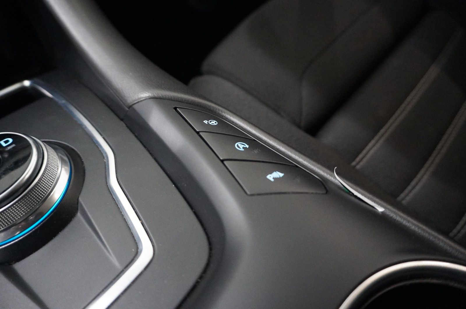 Fahrzeugabbildung Ford Mondeo Turnier 2.0D TITANIUM NAVI/LED/KAMERA/AHK