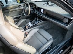 Porsche 911 – 25 / 29