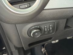 OPEL Adam S Sitzheizung/Tempomat/Klima OPEL Adam S Sitzheizung/Tempomat/Klima