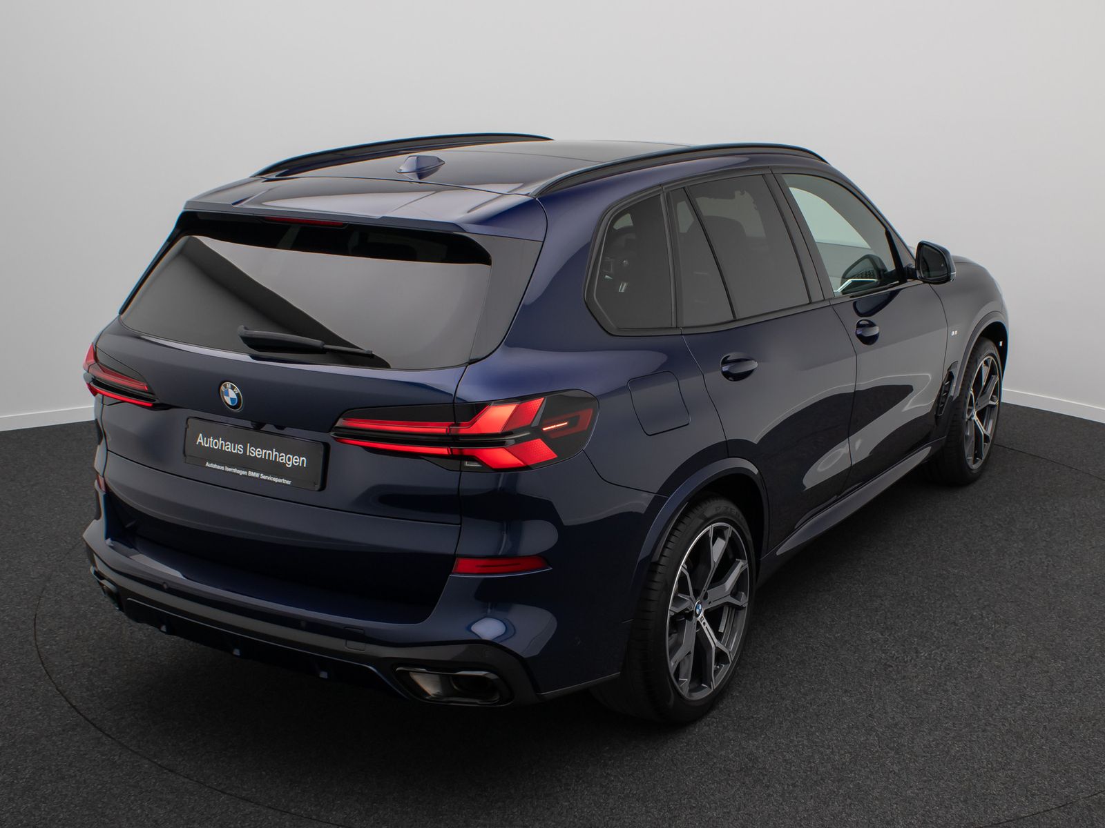 Fahrzeugabbildung BMW X5 xD40d  M Sport Pro Panorama 360&deg;HUD DAB H/K