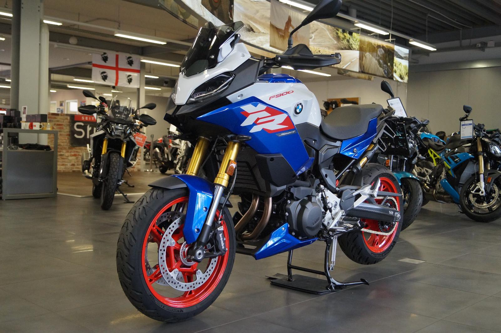 BMW F900XR Style Sport +2 Pakete +5 Extras *MY 2026*