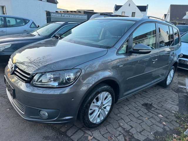 Volkswagen Touran ComfortlineLife,Klima,AHK,Alu,SHZ,TÜV NEU