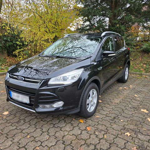 Ford Kuga 2,0 TDCi 4x4 Titanium. AHK.Navi.ParkPilot