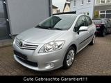 Toyota Auris Life+*1-Hand*56TKM*KLIMA*FUNK*MFL*PDC* - Toyota Auris aus 2011 mit Benzin-Antrieb