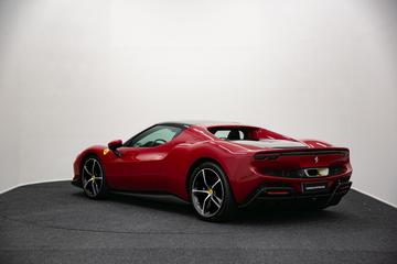 صورة 7 لـ 2022 Ferrari 296 GTB