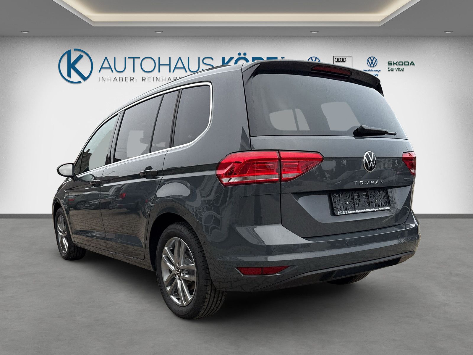 Volkswagen Comfortline 1.5TSI_DSG_Ergo_AHK_7Sitzer imagem 3