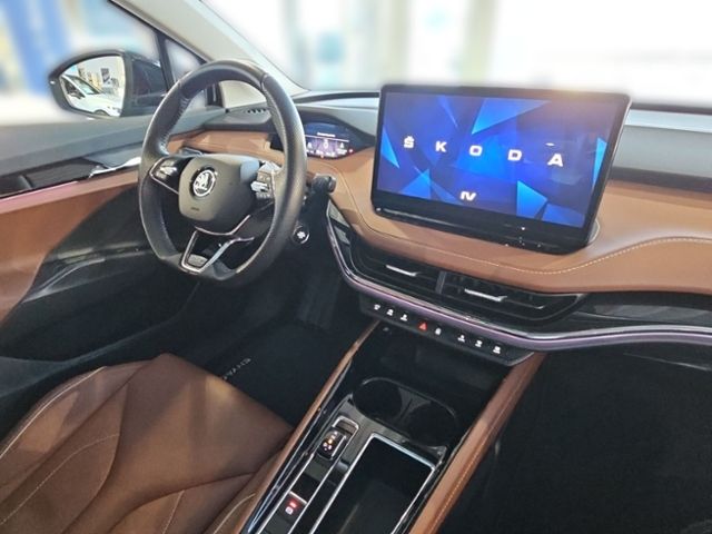 Fahrzeugabbildung SKODA Enyaq iV 80 SUITE AHK MATRIX NAVI WÄRMEPUMPE 4xS