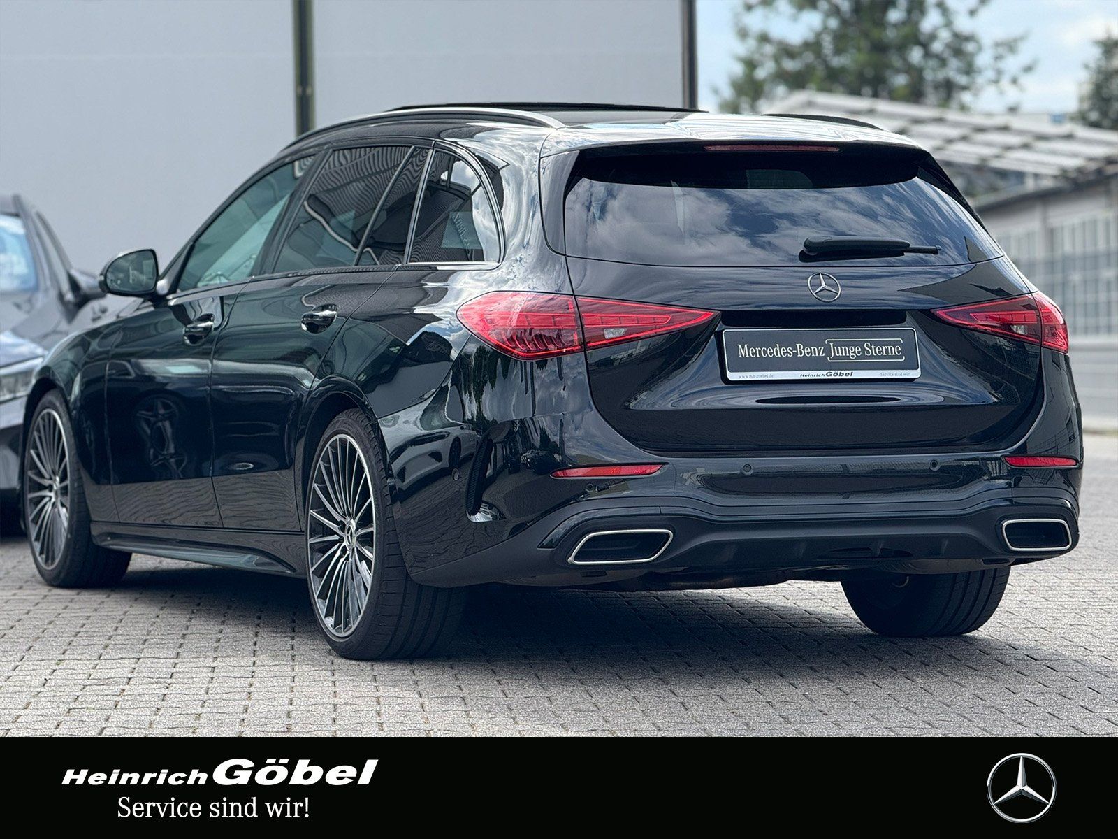 Fahrzeugabbildung Mercedes-Benz C 300 4M T AMG*AHK*SITZKLIMA*PANO*DISTRONIC*360*