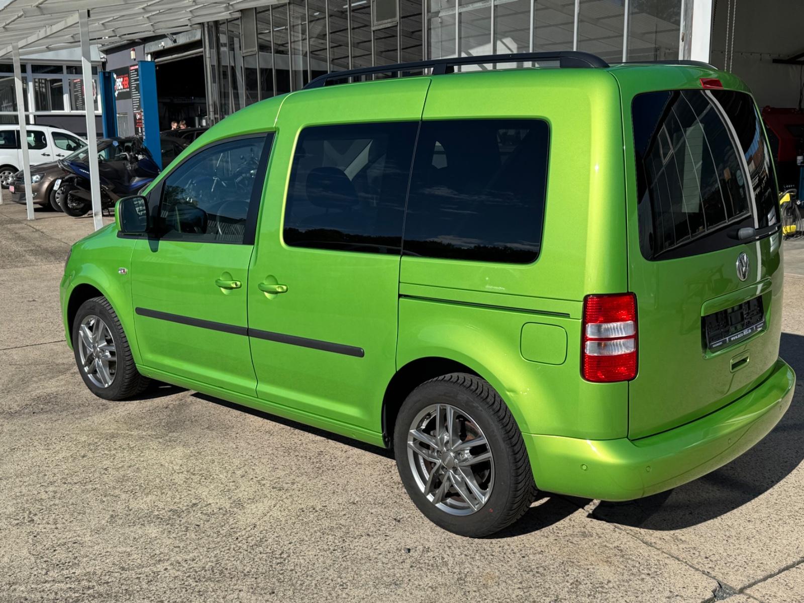 Volkswagen Caddy Kasten/Xenon/Navi/Shz/Ahk/Tempomat