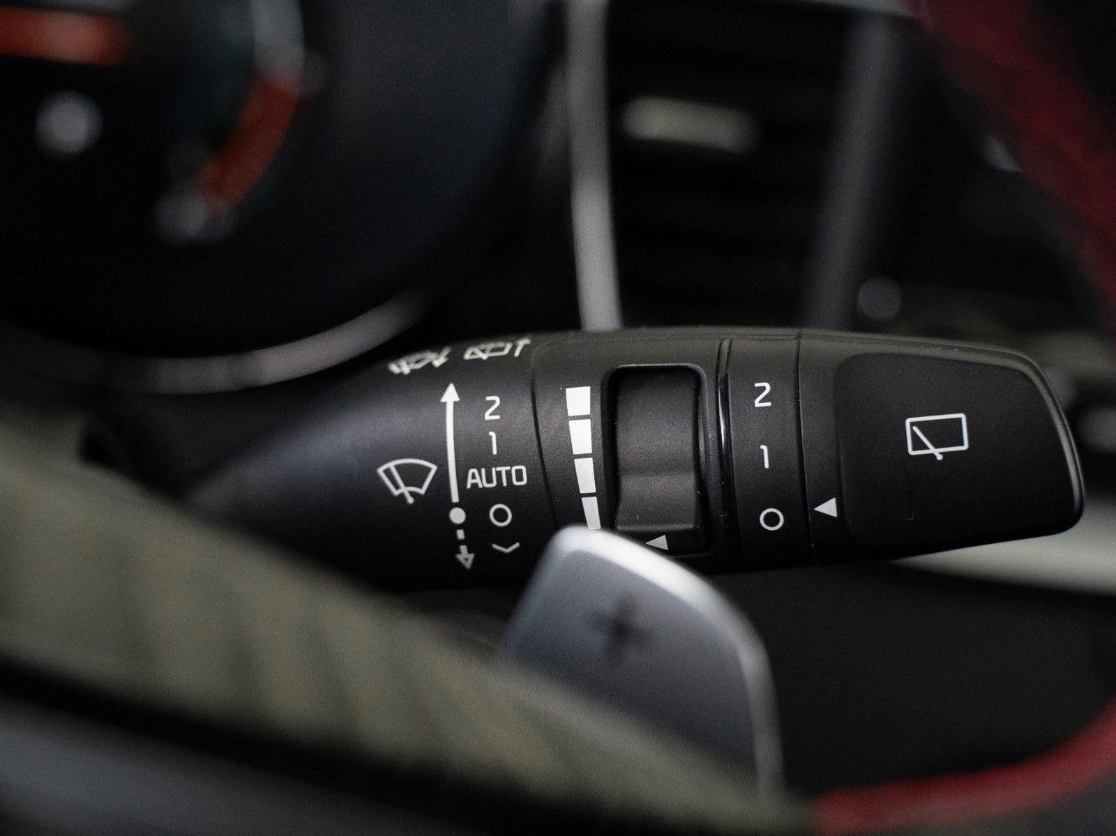 Fahrzeugabbildung Kia ProCeed GT AUTOM./PANO/SITZHZG./NAVI/LENKRADHZG.