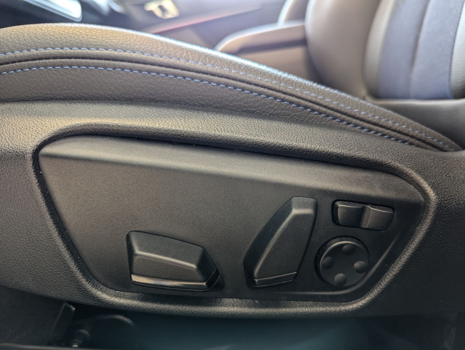BMW 220 Gran Coupé i M-Sport Harman H/K Pano HUD ACC - Image 23