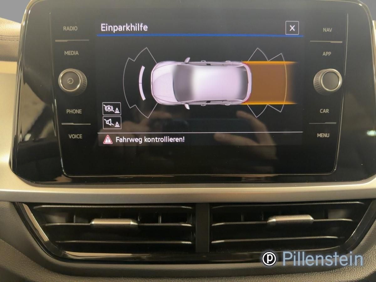 Volkswagen T-Roc - Bild 12