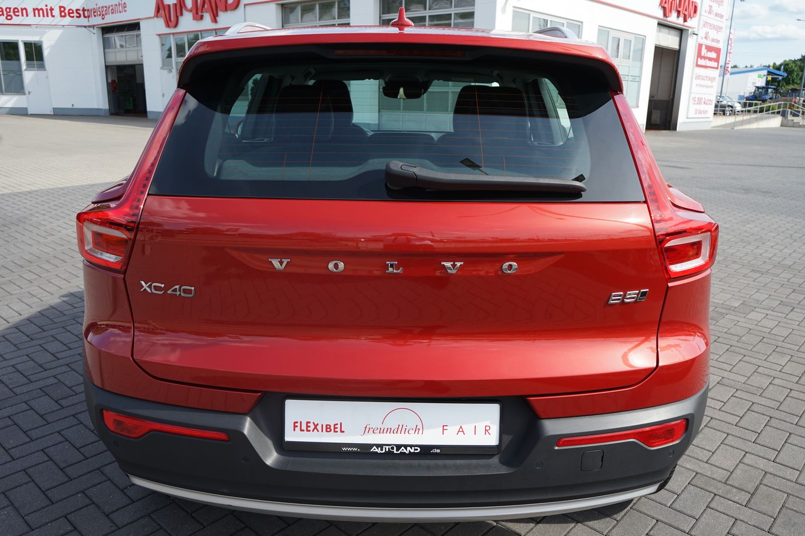 Volvo XC40 2.0 M-Hybrid Inscription AWD foto 7